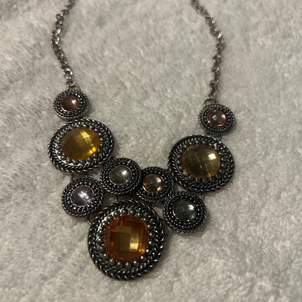 Premier Designs Silver and Gold Necklace  “Chiffon”